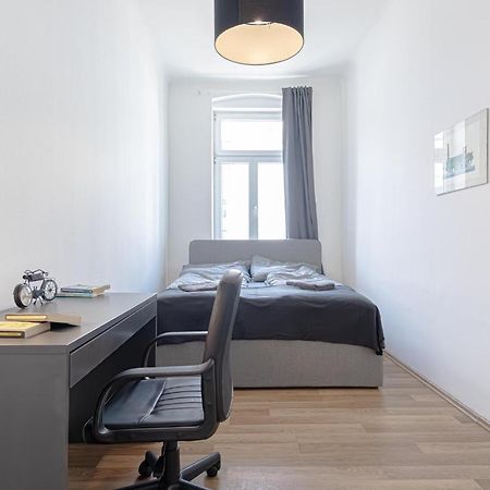 Explore Vienna 2Br And 1Lr Retreat Near Westbahnhof Buitenkant foto