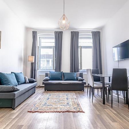 Explore Vienna 2Br And 1Lr Retreat Near Westbahnhof Buitenkant foto