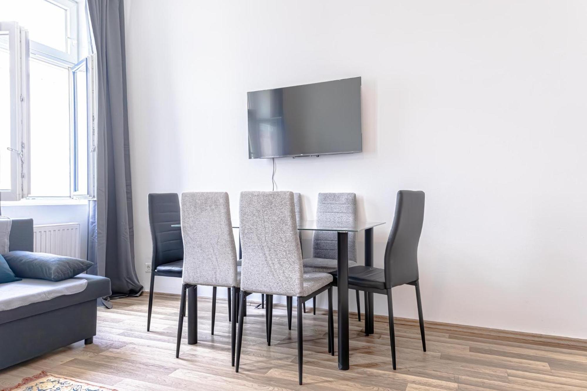 Explore Vienna 2Br And 1Lr Retreat Near Westbahnhof Buitenkant foto