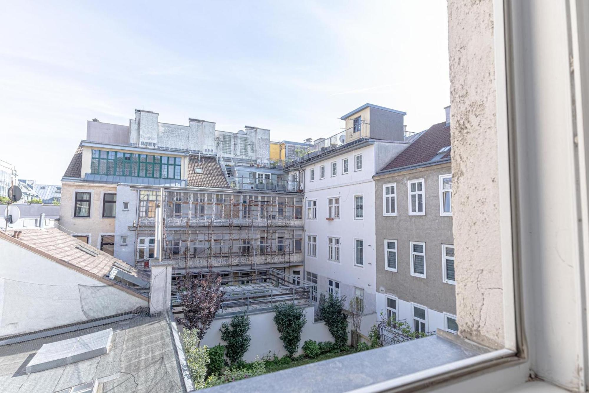 Explore Vienna 2Br And 1Lr Retreat Near Westbahnhof Buitenkant foto