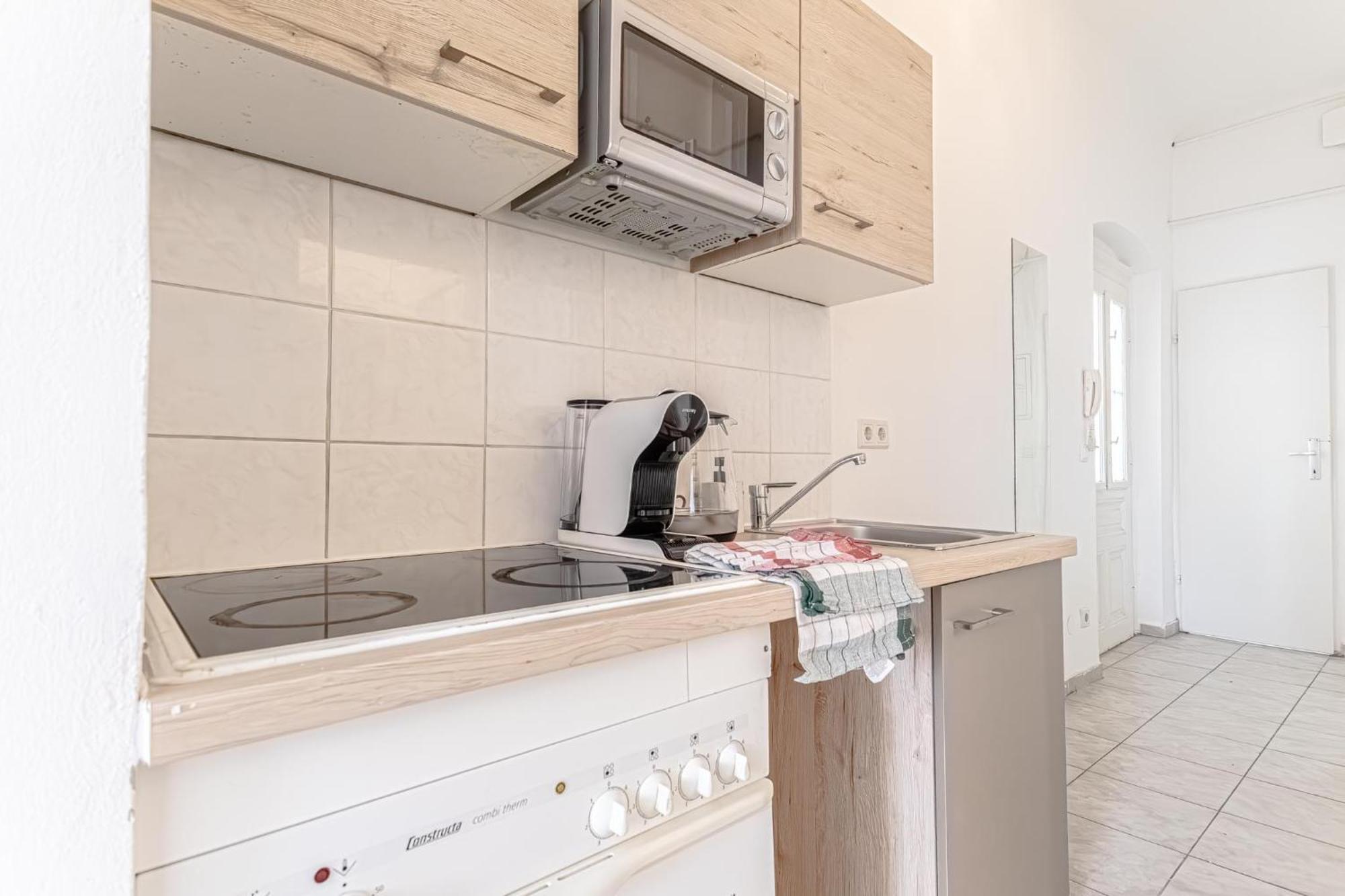 Explore Vienna 2Br And 1Lr Retreat Near Westbahnhof Buitenkant foto