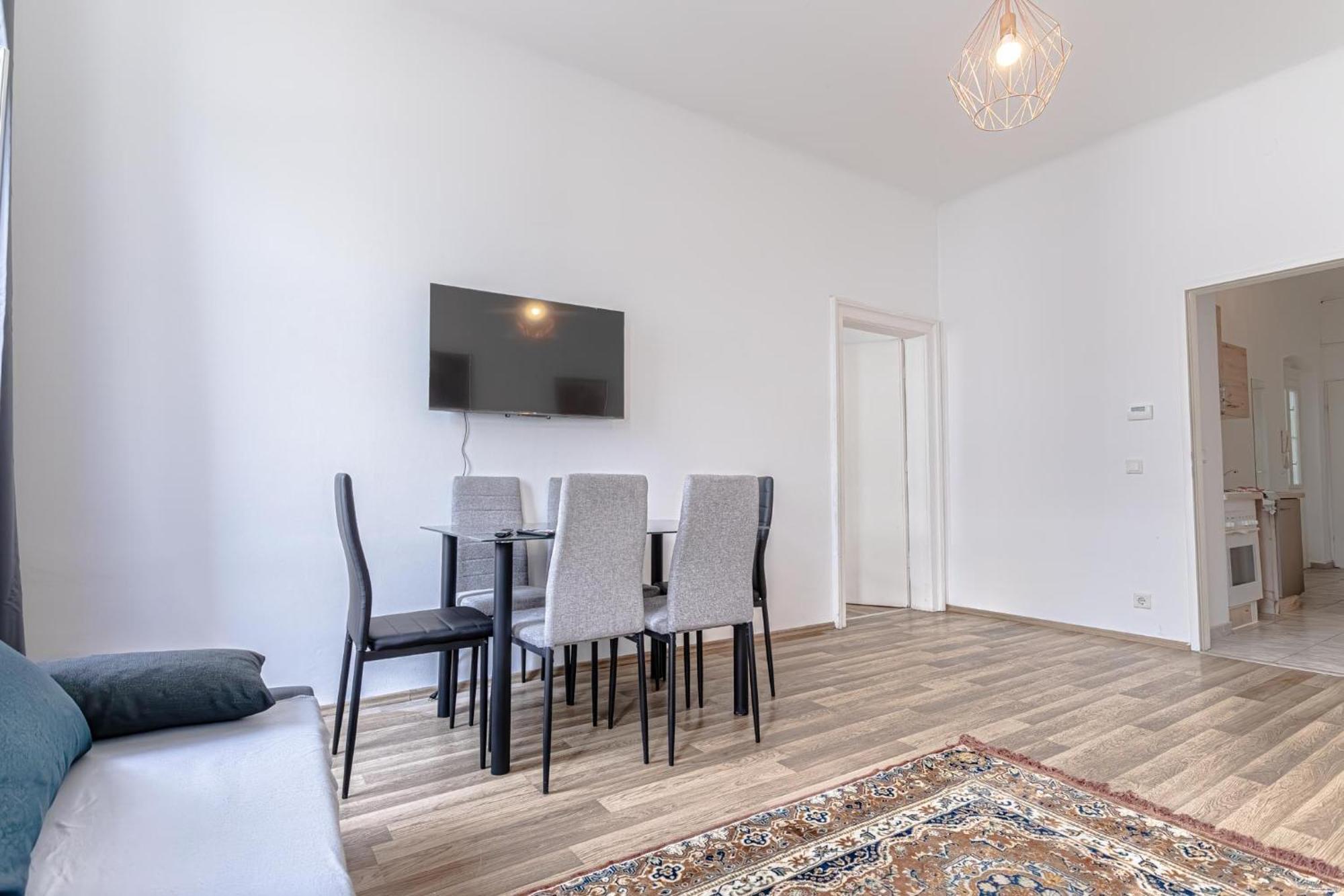 Explore Vienna 2Br And 1Lr Retreat Near Westbahnhof Buitenkant foto