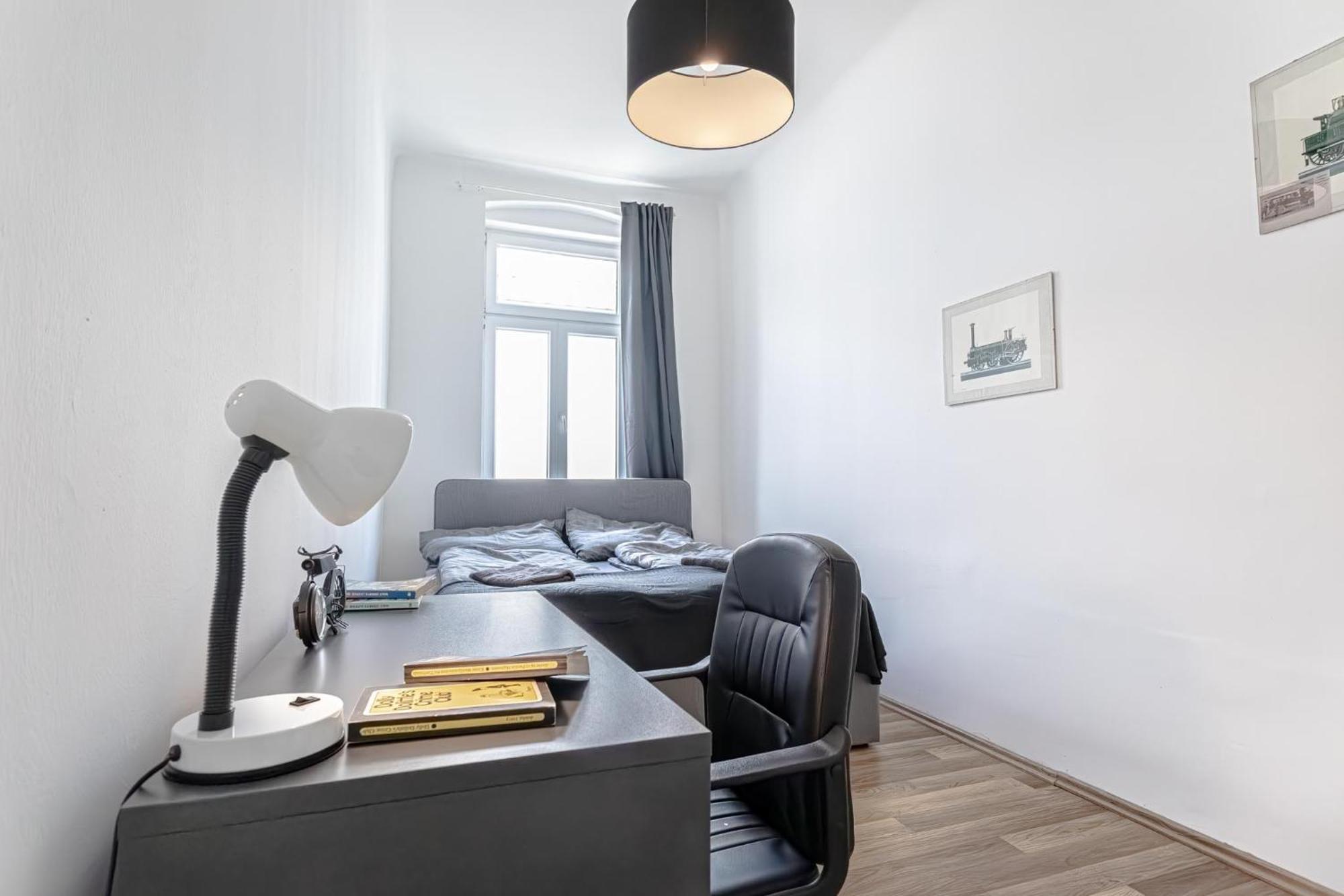Explore Vienna 2Br And 1Lr Retreat Near Westbahnhof Buitenkant foto
